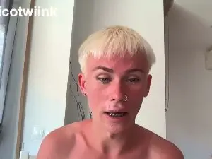 Cam4 Best live sex cam show of twinkniko