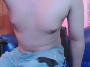 Cam4 Watch Live Sex Cams of Oilmen22