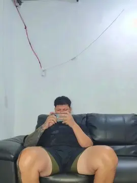 Cam4 Private Sex Chat of PELAHKWEEDMAN