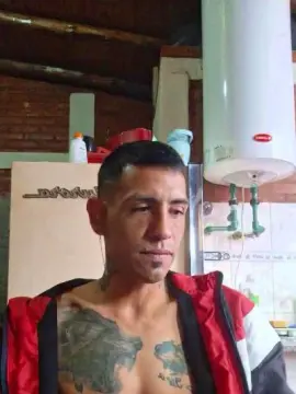 Cam4 Free Live Porn of maxi23_fun
