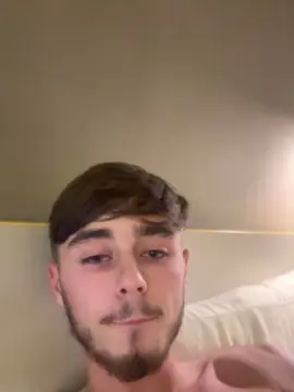 Cam4 Live Sex of CheekyChap7081