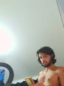 Cam4 Best live sex cam show of Levi_Henrique