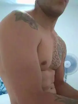 Cam4 Live Sex Cam of Mirko_sexy96