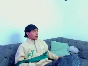 Cam4 Live Porn of KroyWave