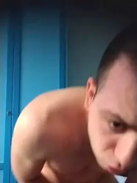 Cam4 Watch Live Sex Cams of Sandruzzu