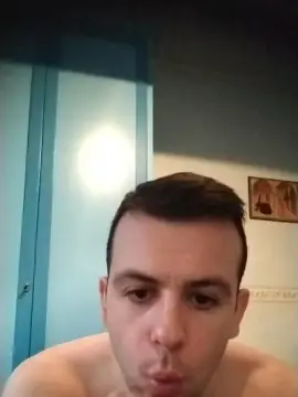 Cam4 Watch Live Sex Cams of Sandruzzu
