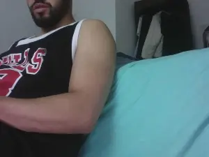 Cam4 Sex Cam of Leonrood69