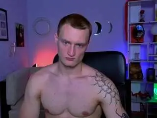 Camsoda Adult Webcams of emmanuel-shine