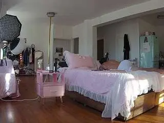 Camsoda Adult Webcam of voyeurcam-celticiron-02