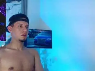 Camsoda Free Live Porn of kevin-fox