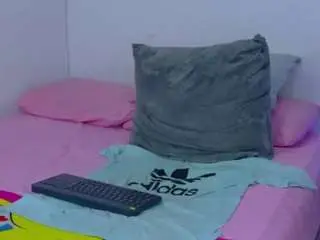 Camsoda Watch Live Sex Cams of skook-gray