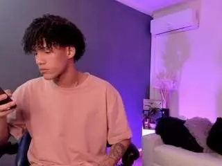 Camsoda Adult Webcam of adam-walker90