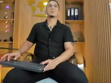 Chaturbate Live Porn of joshmiller___
