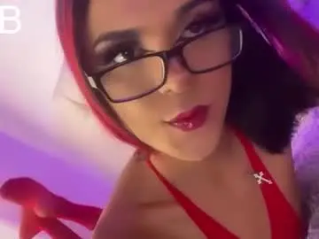Chaturbate Nude Webcam of foxxy_angel