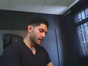 Chaturbate Adult Webcams of richard_milleer