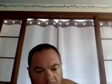 Chaturbate Live Sex Cam of newguy81240