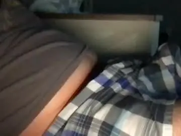 Chaturbate Sex Cam of bigggbulge