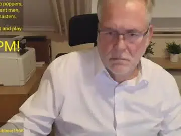 Chaturbate Watch Live Sex Cams of subbear1968