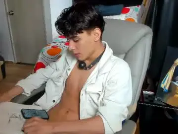 Chaturbate Sex Chat of aliotttwink
