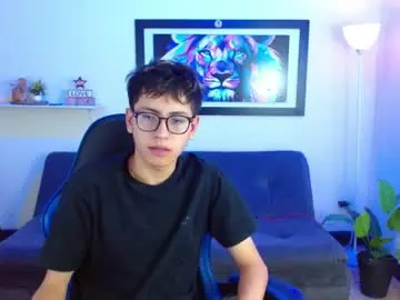 Chaturbate Free Porn Cam of alexcum_18