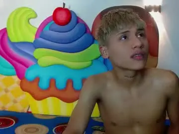 Chaturbate Sex Cam of temptionkingscs