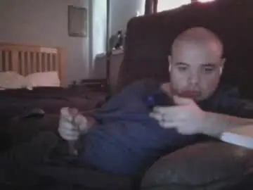 Chaturbate Free Porn Cam of nikobellic1978