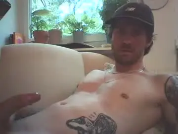 Chaturbate Free Porn Cam of achix2704