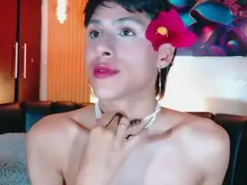 Chaturbate Best live sex cam show of carolinejesh
