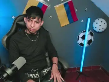 Chaturbate Sex Chat of mralpha_latino
