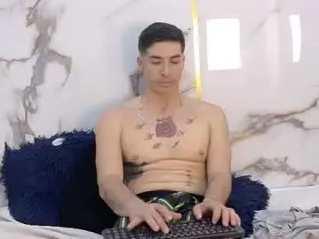 Chaturbate Live Porn of michaelblackwood_