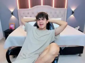 Chaturbate Sex Cam of tommy18__