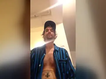 Chaturbate Watch Live Sex Cams of glowinginthedarkness