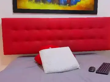 Chaturbate Sex Chat of noahwalker__