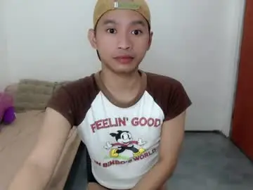 Chaturbate Live Sex Cam of ur_joshuahotnotch