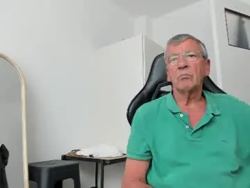Chaturbate Best live sex cam show of 200gentleman
