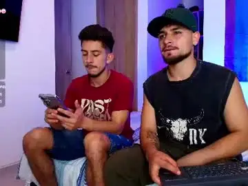 Chaturbate Free Live Porn of aron_santoro1