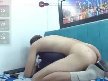 Chaturbate Sex Chat of thiago_hairy