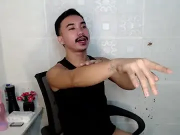 Chaturbate Live Porn of dave_cummers