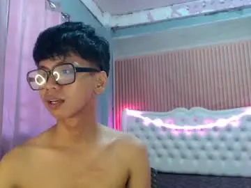 Chaturbate Live Sex Cam of nerdy_nate