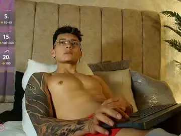 Chaturbate Adult Webcam of alan_salazar
