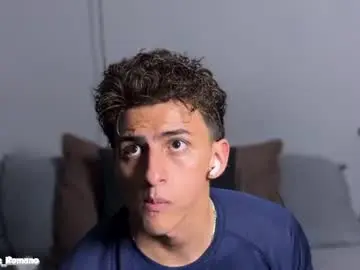 Chaturbate Live Porn of salvatore_romanoo