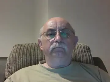 Chaturbate Live Sex Cam of grey_dom