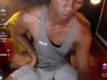 Chaturbate Live Sex Cam of athleticbig_cock