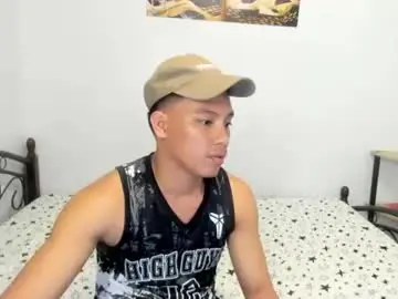 Chaturbate Nude Webcam of urfucker_vinz