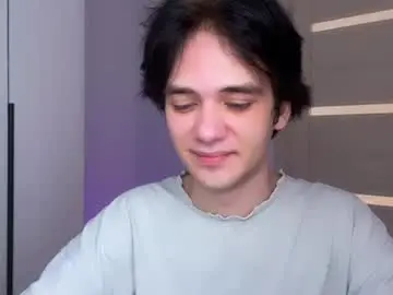 Chaturbate Nude Webcam of zombde32