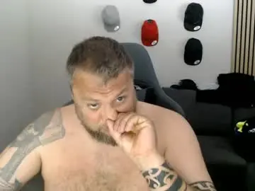 Chaturbate Watch Live Sex Cams of chrizz80