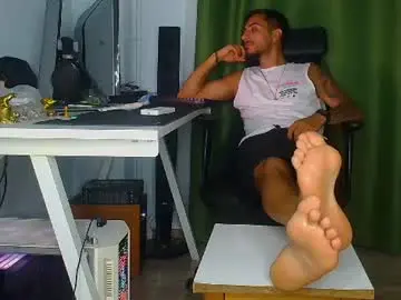 Chaturbate Free Porn Cam of andrewbanner