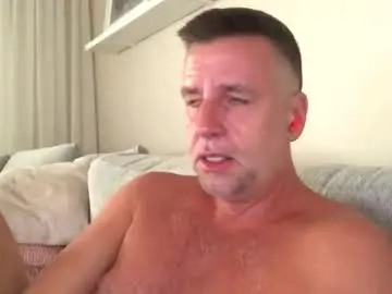 Chaturbate Free Live Porn of bobberman78