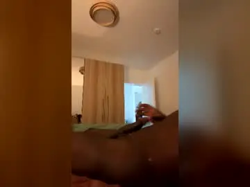 Chaturbate Live Sex Cam of shakespear_
