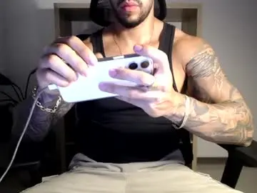 Chaturbate Sex Cam of loganhod